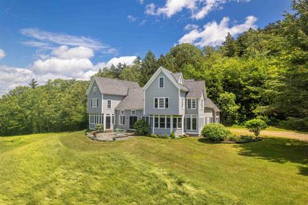 2904 East Hill Road