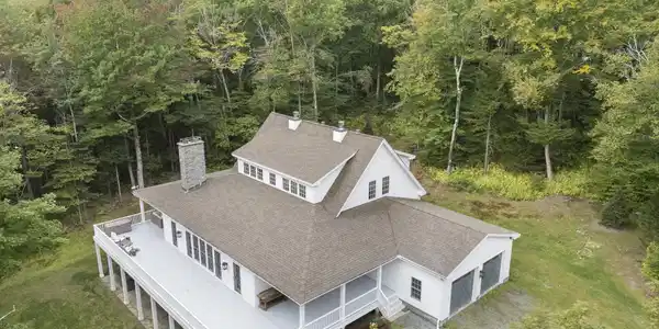 15 McGovern Lane