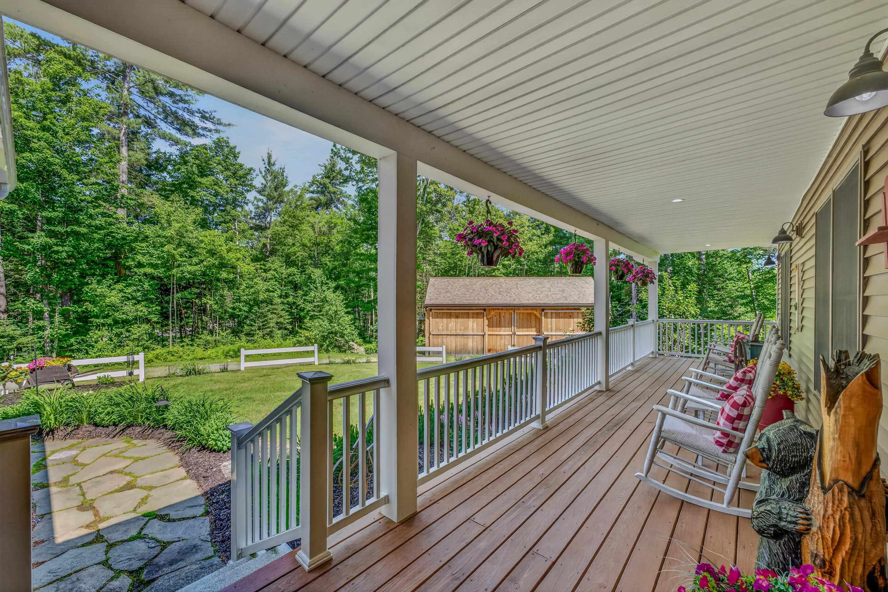 Image 4: Front Covered Porch Image 4: Front Covered Porch
