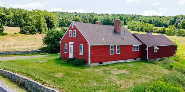 493 Charlestown Road