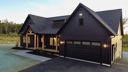 384 NH Route 119 East