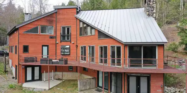 18 Treeline Road