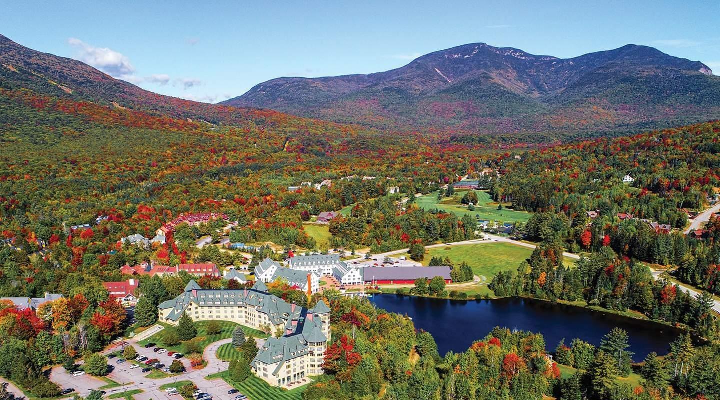 Image 2: IOWV & Eagle Lodge & Town Square In Fall