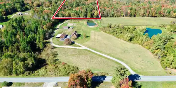 Image 3: Shared Driveway on Pine Hill Rd