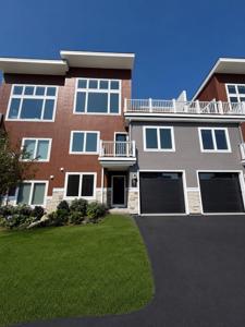 36 Vantage Point Drive