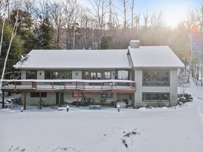 389 Upper Pinnacle Road