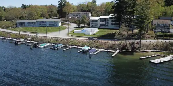 883 Weirs Boulevard