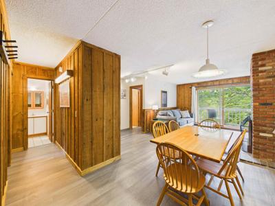 697 East Mountain Road