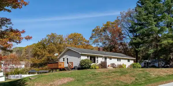 52 Victoria Drive