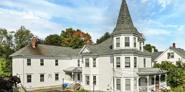 28 Washington Street