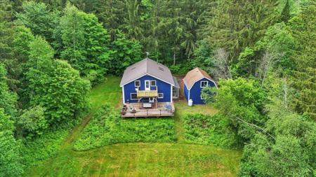 929 Codding Hollow Road