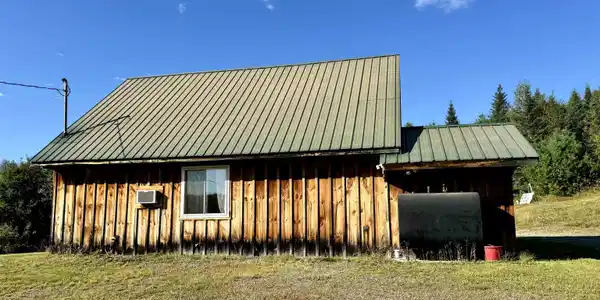 9 Leclair Lane
