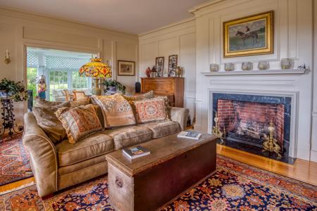 211 Grandview Road