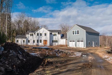 29 Mountain Ridge Drive