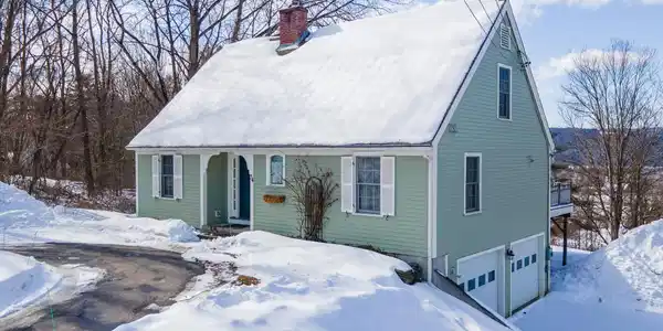 34 Ford Avenue