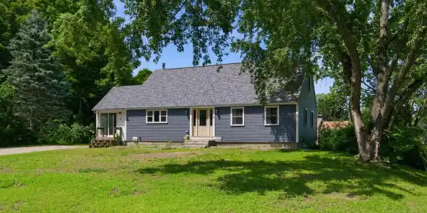 15 Henderson Road