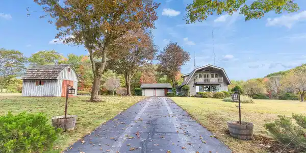 33 Kimball Hill Road