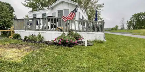 2 Gull Lane