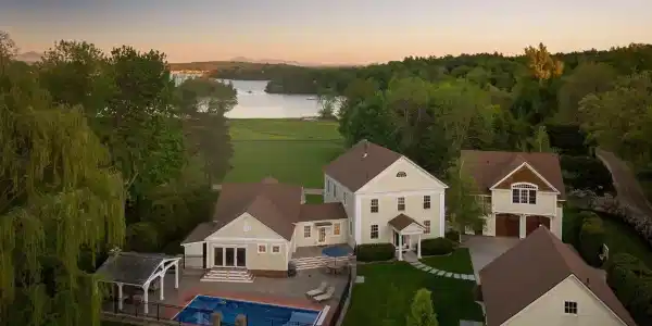 64 Waterview Road