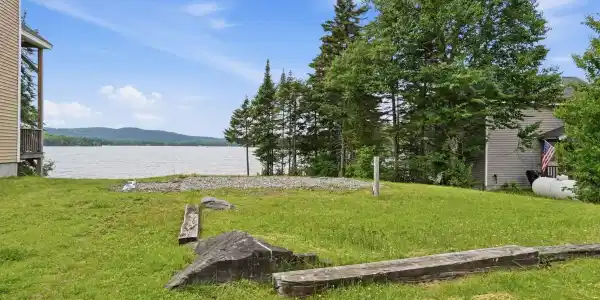 221 Beach Road