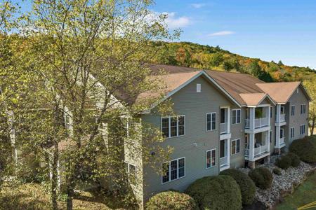 9 Blueberry Hill Road