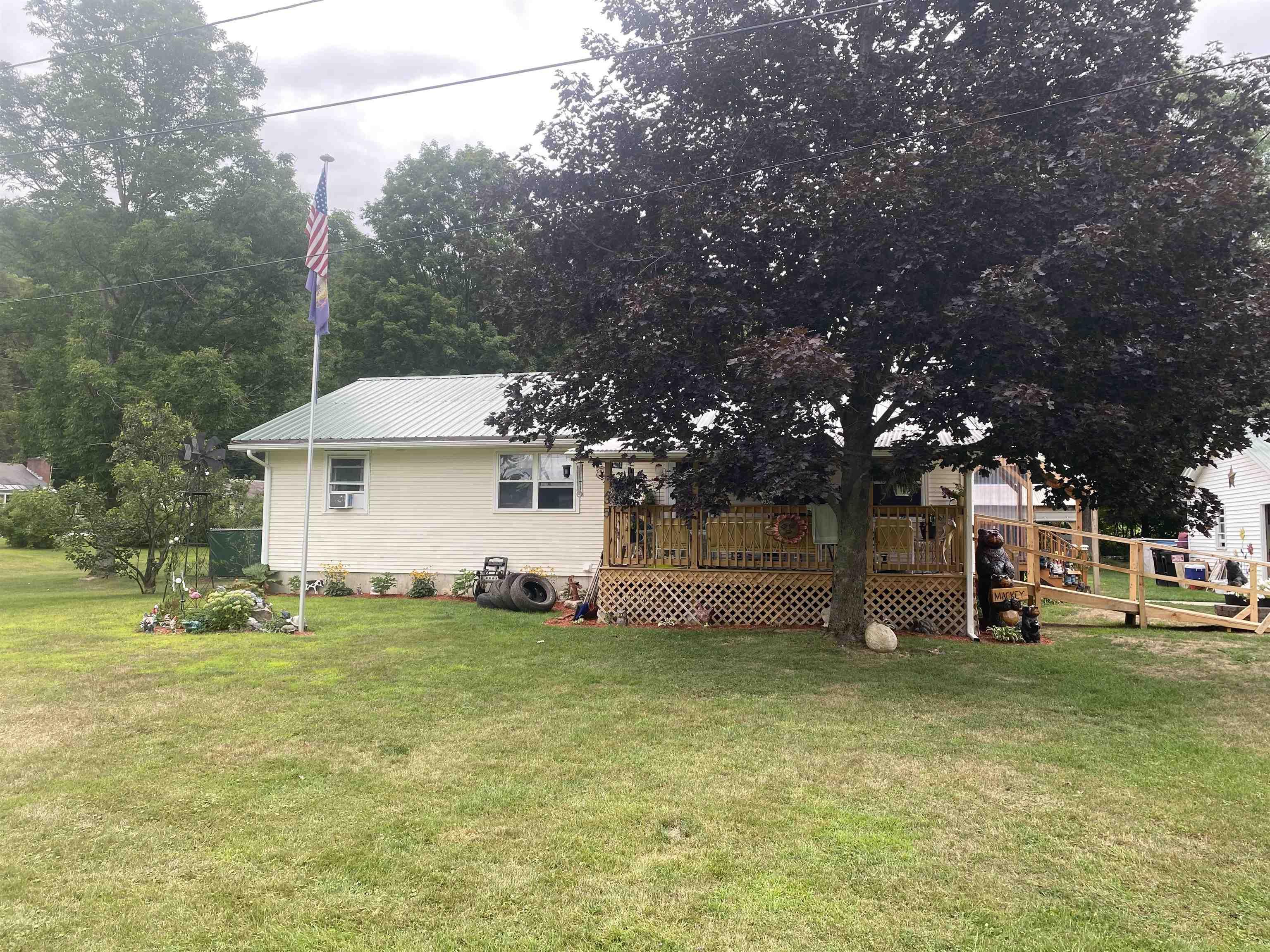 Image 1: A 3 BR, 1.5 BA Ranch Image 1: A 3 BR, 1.5 BA Ranch