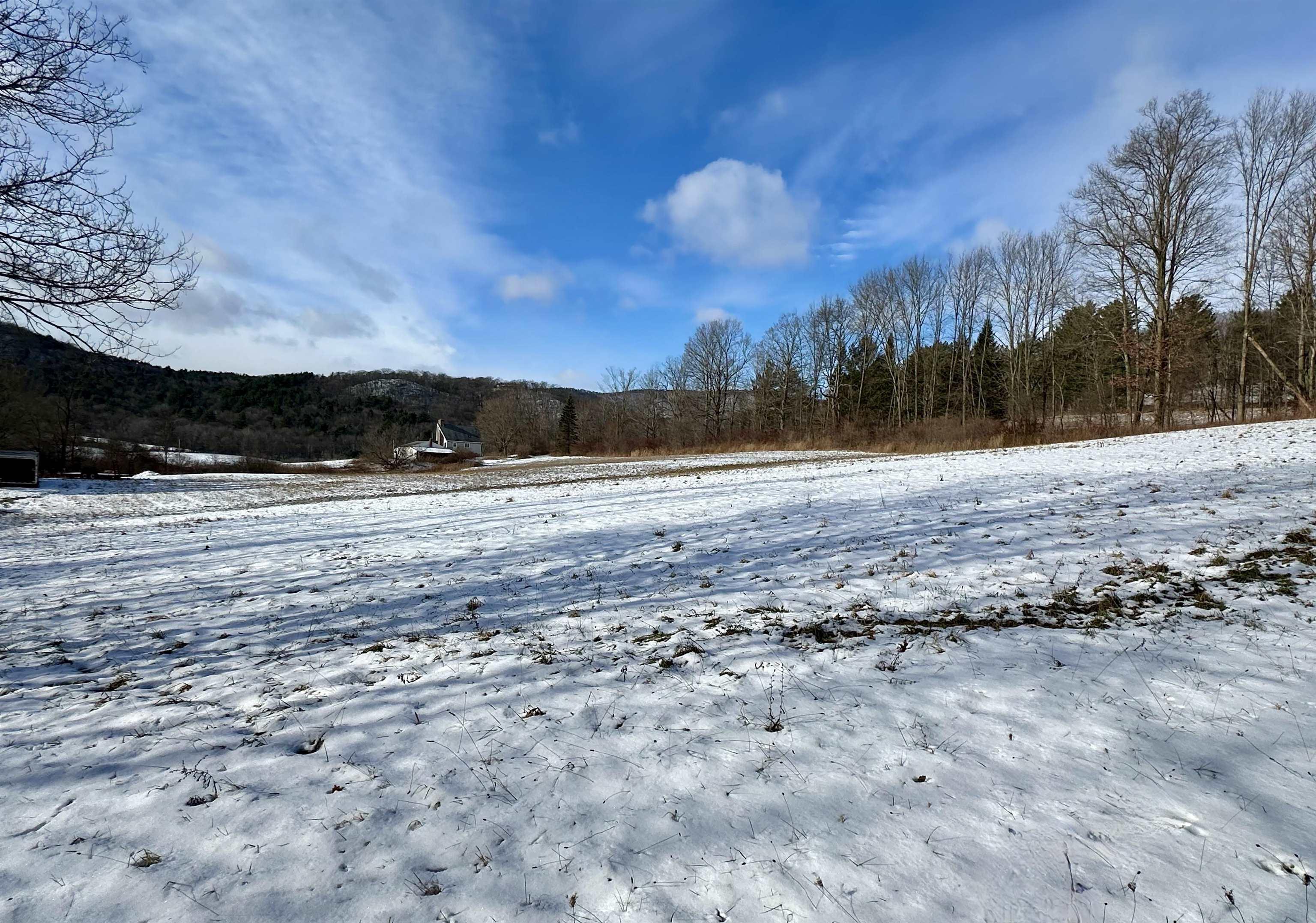 Image 4: Incredible 5+ Acres! Image 4: Incredible 5+ Acres!