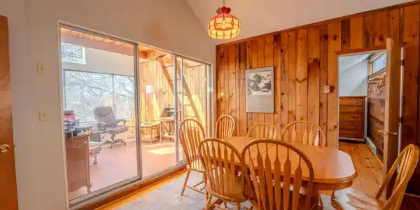 28 Condo Road