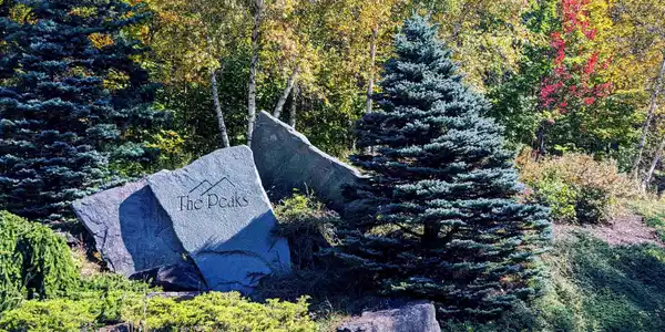 Image 4: Prestigious Peaks!