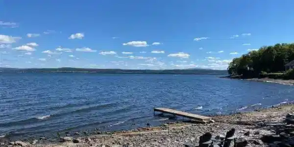 129 East Shore North