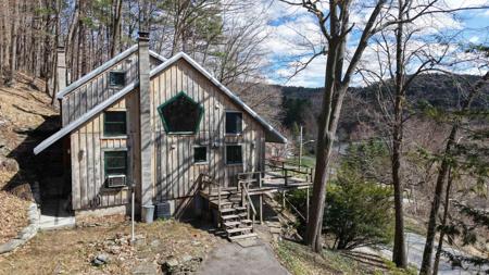 2603 North Pownal Road