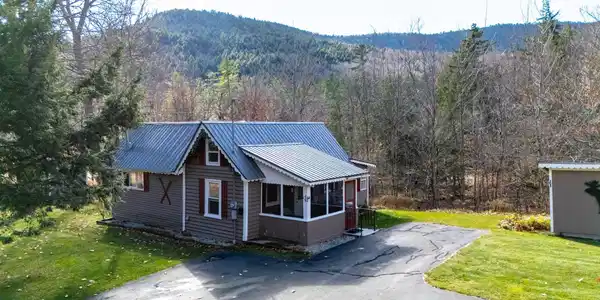 487 Jericho Road