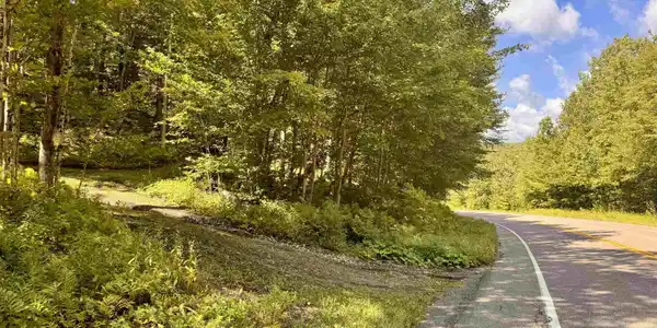 7601 Vermont Rt 105