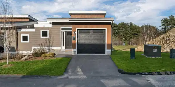 53 Broadview Drive