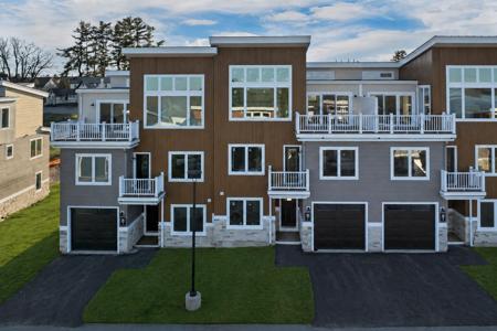 36 Vantage Point Drive