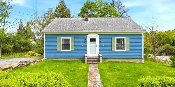 26 Knoll Crest Lane