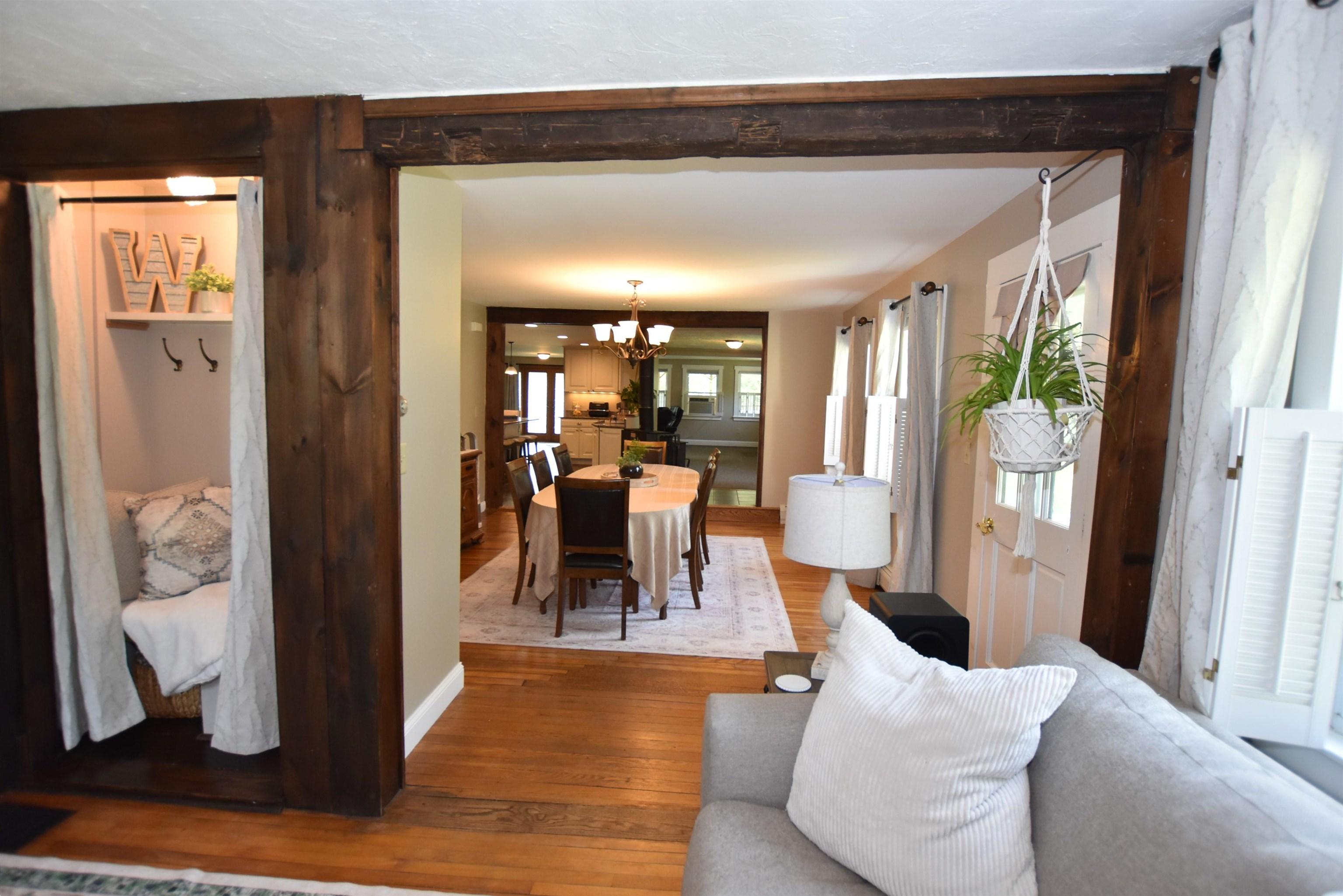 Image 3: main house 1st floor Image 3: main house 1st floor