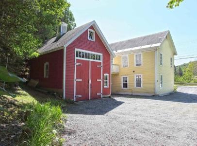 1 Dorr Fitch Road
