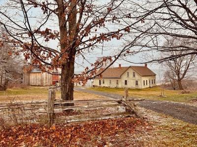 762 McLaren Hill Road