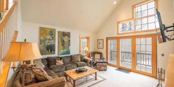 9A Dover Springs Lane