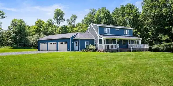 1112 Cobb Hill Road