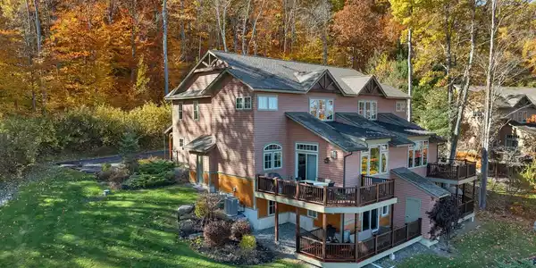 598 Scenic Road