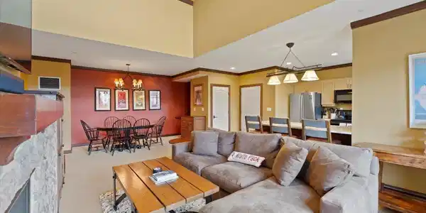 43 Middle Ridge Road