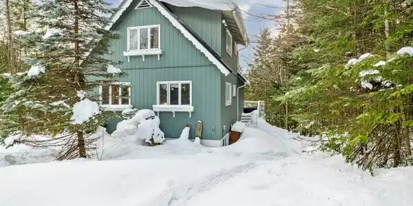 250 Christmas Road
