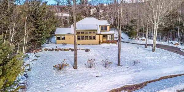 27 Parker Ridge Road