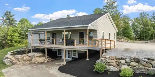 92 Flagg Road