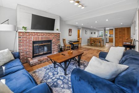32B Snow Tree Lane
