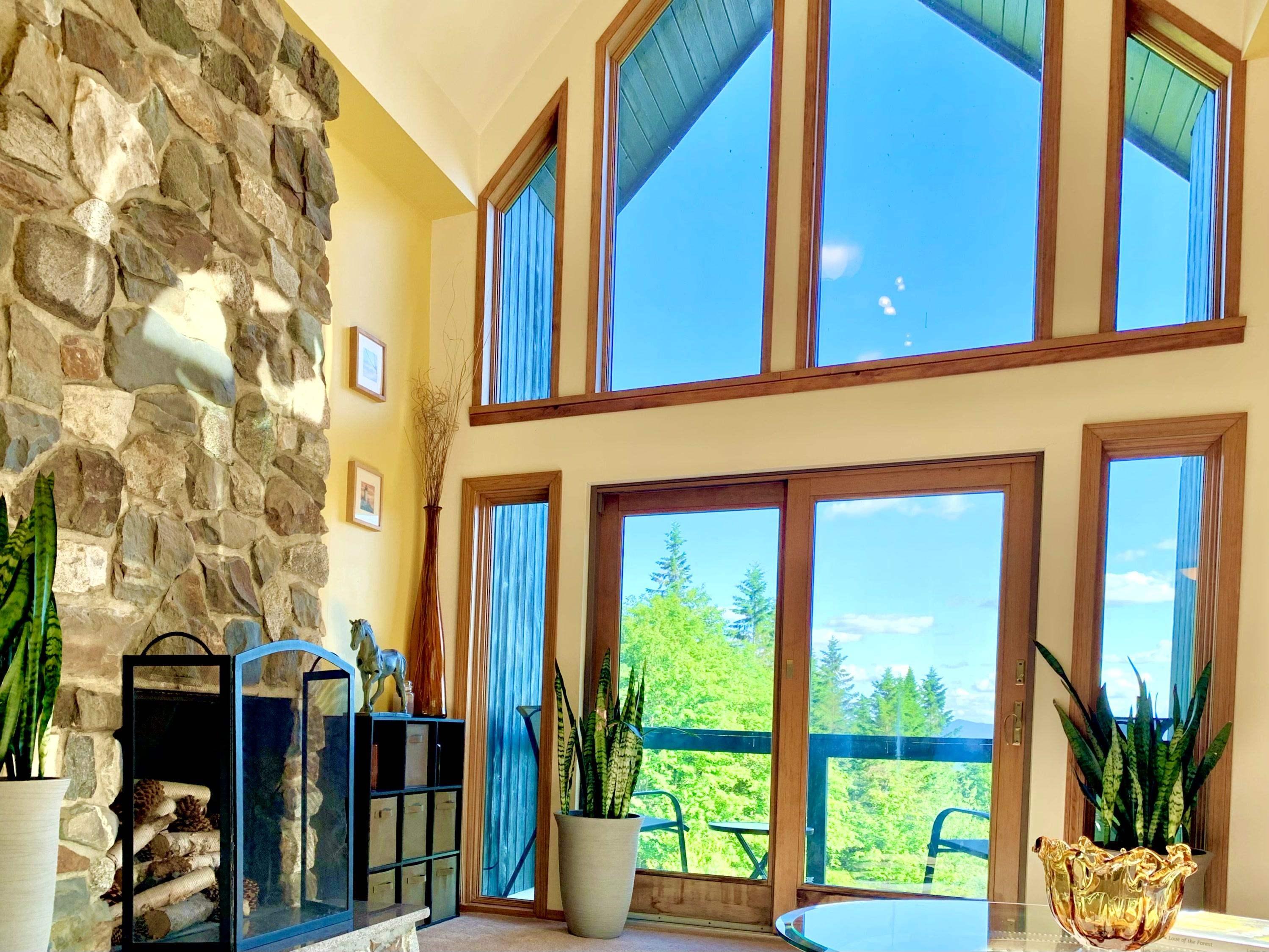 Image 0: upper living room
