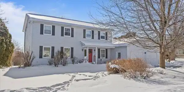 19 Dubois Drive