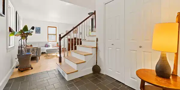 88 Ledge Drive